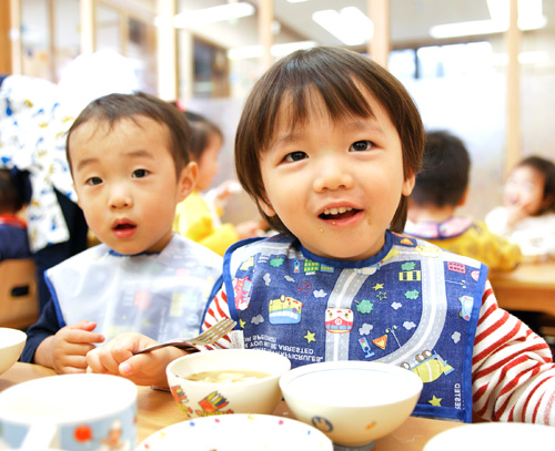 給食